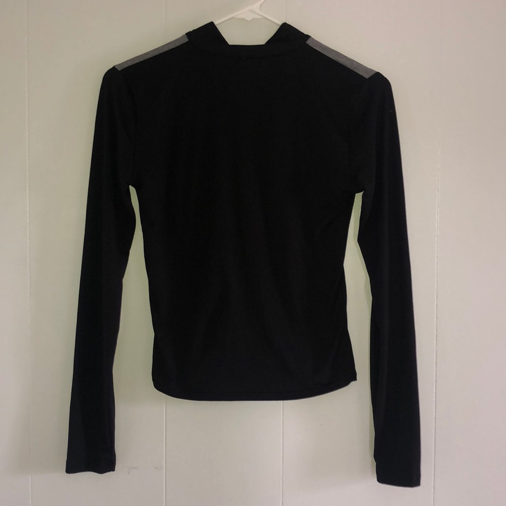 Women’s Quarter Zip Top - Picture 2 of 3